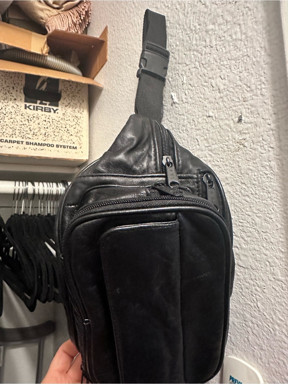 Premium Vintage 7-Compartment Black Leather Fanny Pack